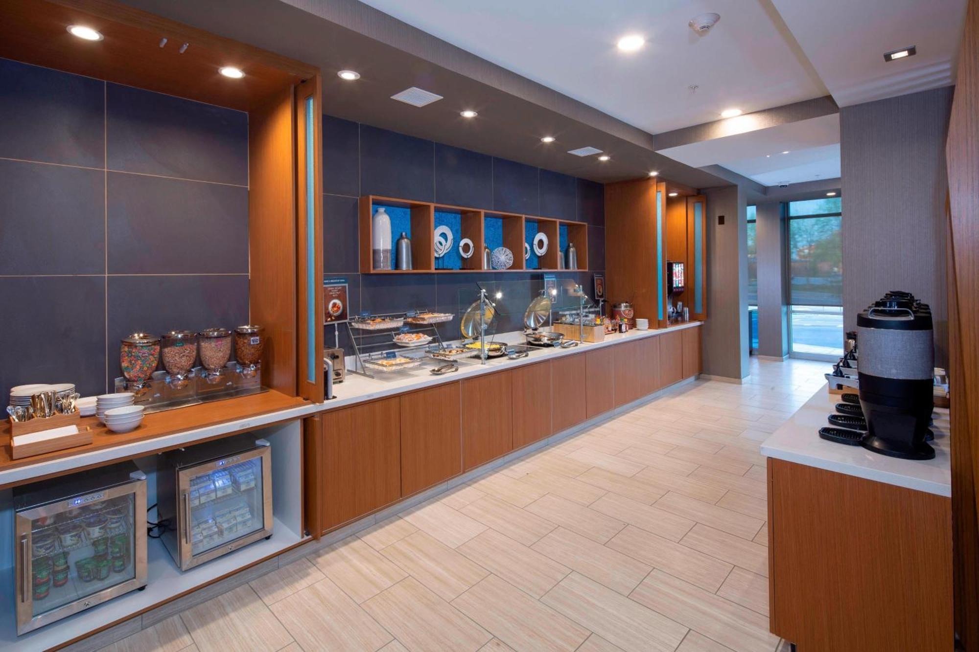 Springhill Suites By Marriott Newark Downtown Exterior photo